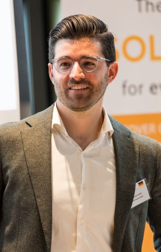 Starke Partnerschaft für Apotheken in Europa. DIE ROLLE VON PXG PHARMA